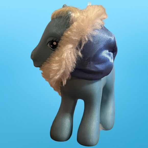 2003 Target Exclusive My Little Pony G3 Snowflake with Pom Hat Figure 3” B16 - Picture 6 of 6